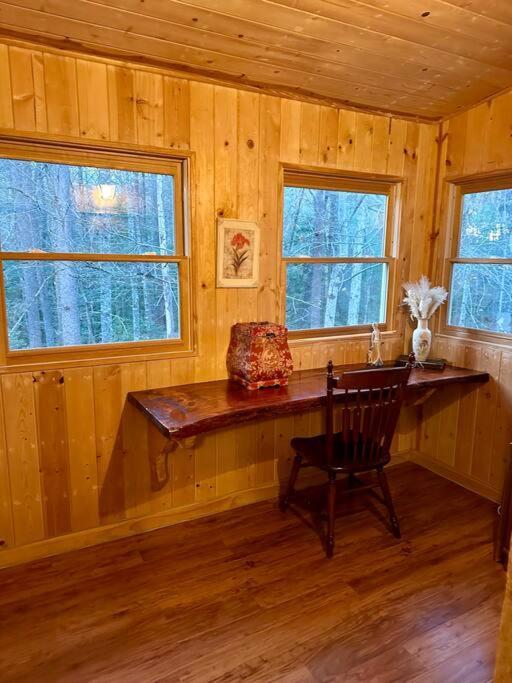 Beautiful & Peaceful Cabin W/ Deck Garden & Fire-Pit Murphy Exterior foto